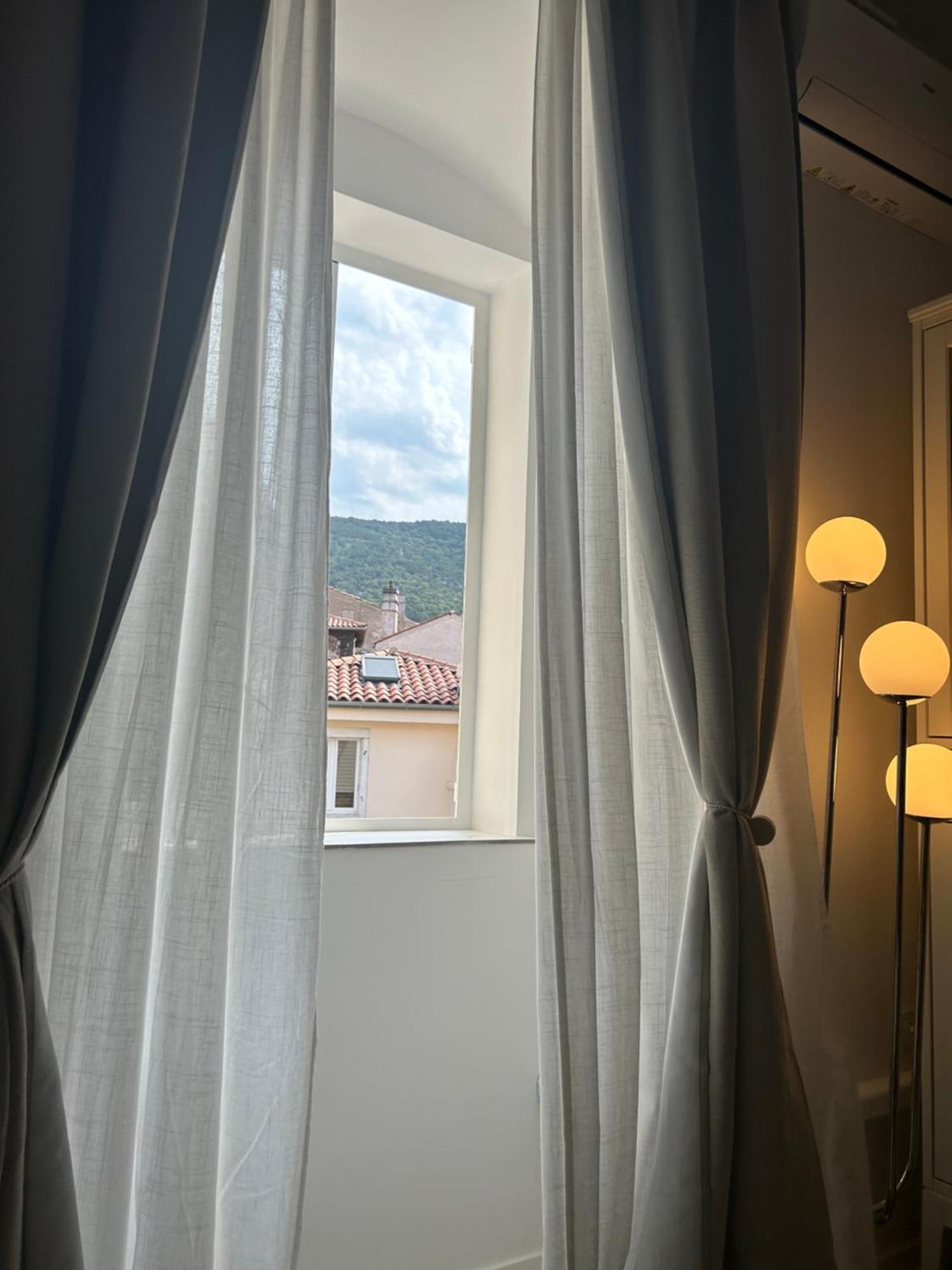 Apartman Lavanda Cres Exterior photo